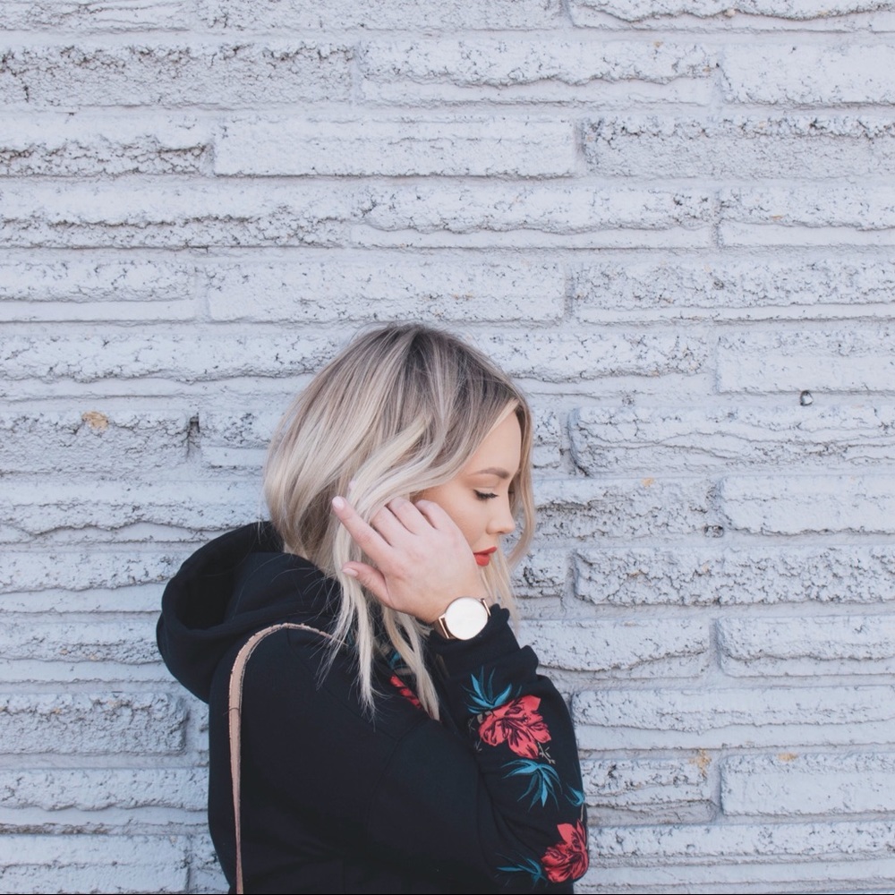 Black VOLCOM embroidered floral sweatshirt